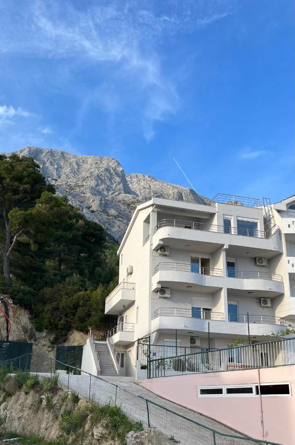 Apartments Coric Baška Voda Eksteriør bilde