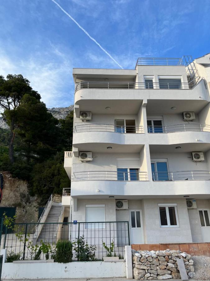 Apartments Coric Baška Voda Eksteriør bilde