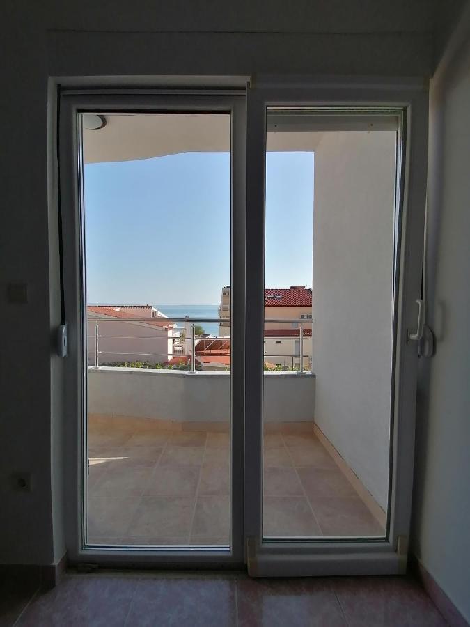 Apartments Coric Baška Voda Eksteriør bilde