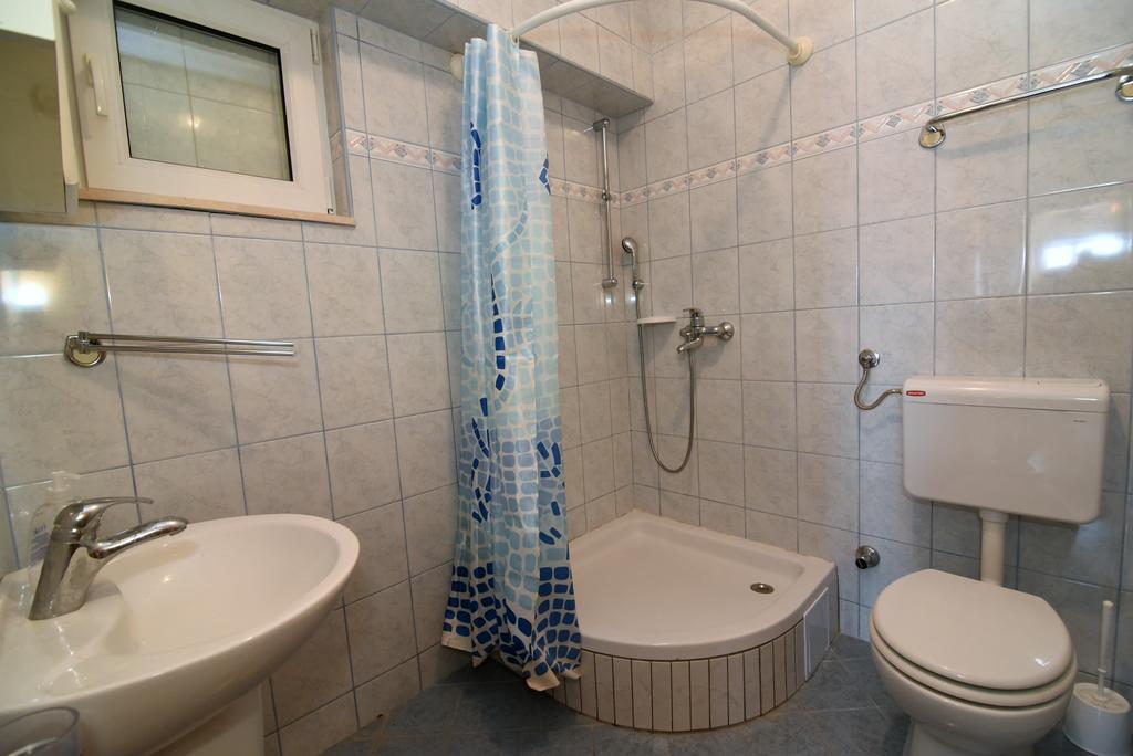 Apartments Coric Baška Voda Eksteriør bilde